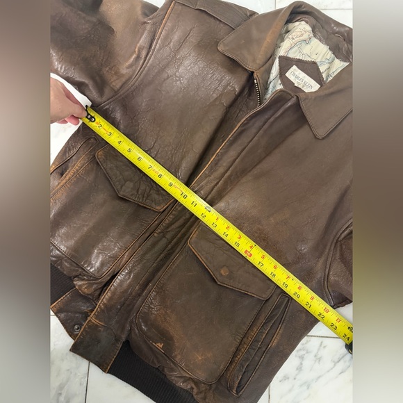 Vintage Charles Klein Distressed Brown Leather Bomber Jacket Men’s Medium - Picture 11 of 13